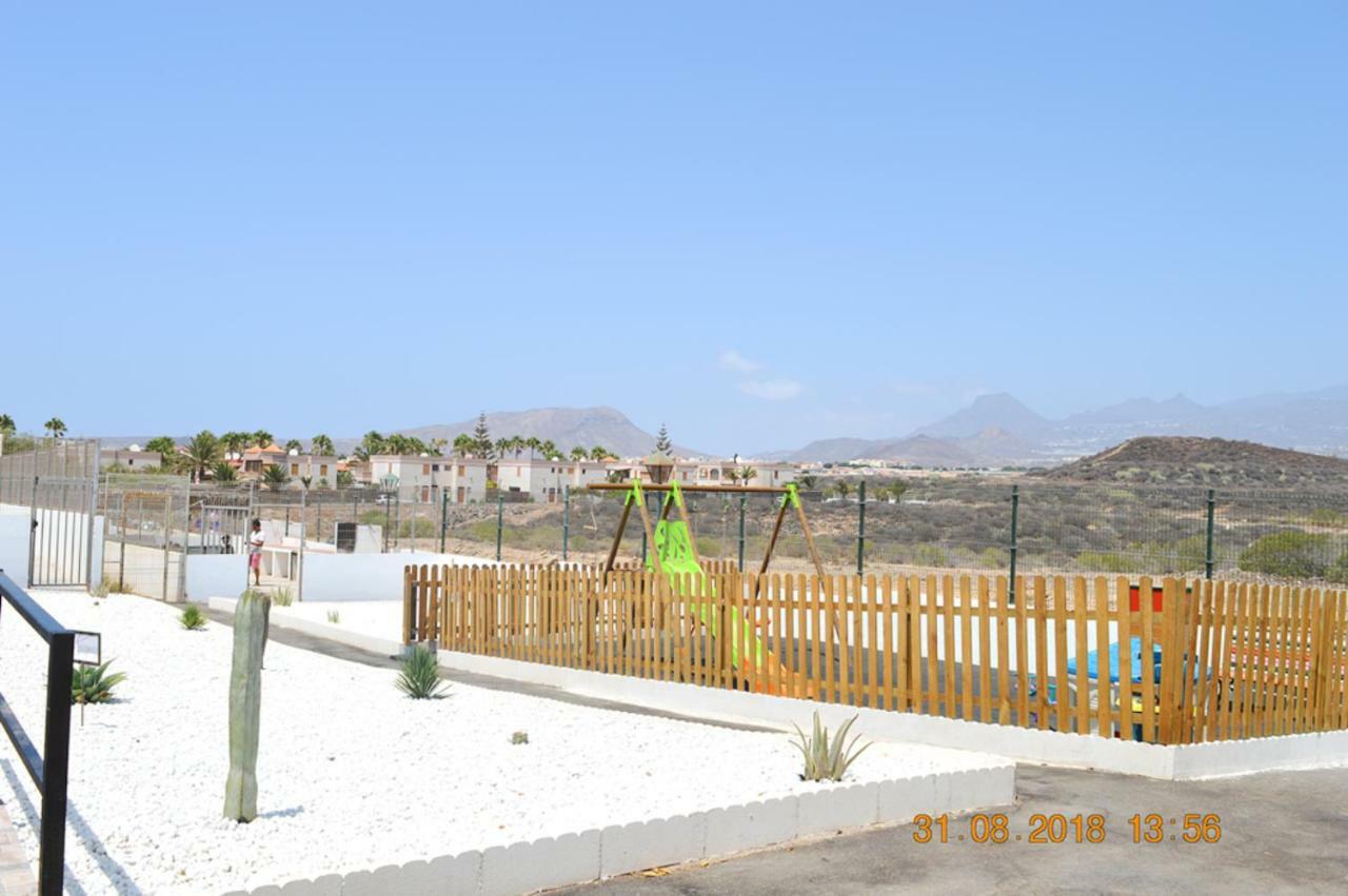 קוסטה דל סילנסיו New Renovated Duplex Near The Ocean Located In Tenerife Sur מראה חיצוני תמונה
