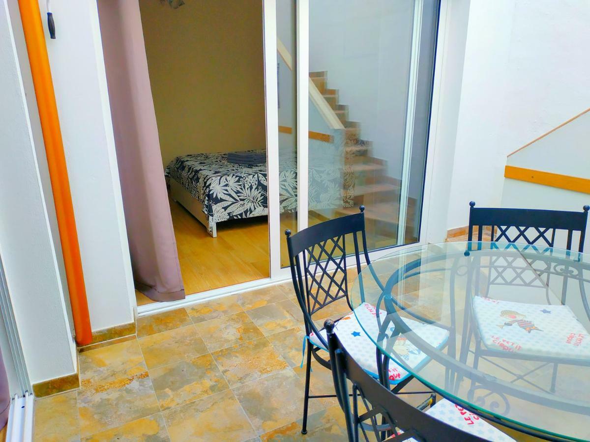קוסטה דל סילנסיו New Renovated Duplex Near The Ocean Located In Tenerife Sur מראה חיצוני תמונה